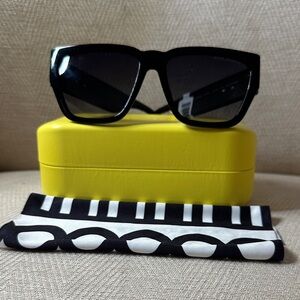 Marc Jacobs Black Sunglasses with Yellow Case